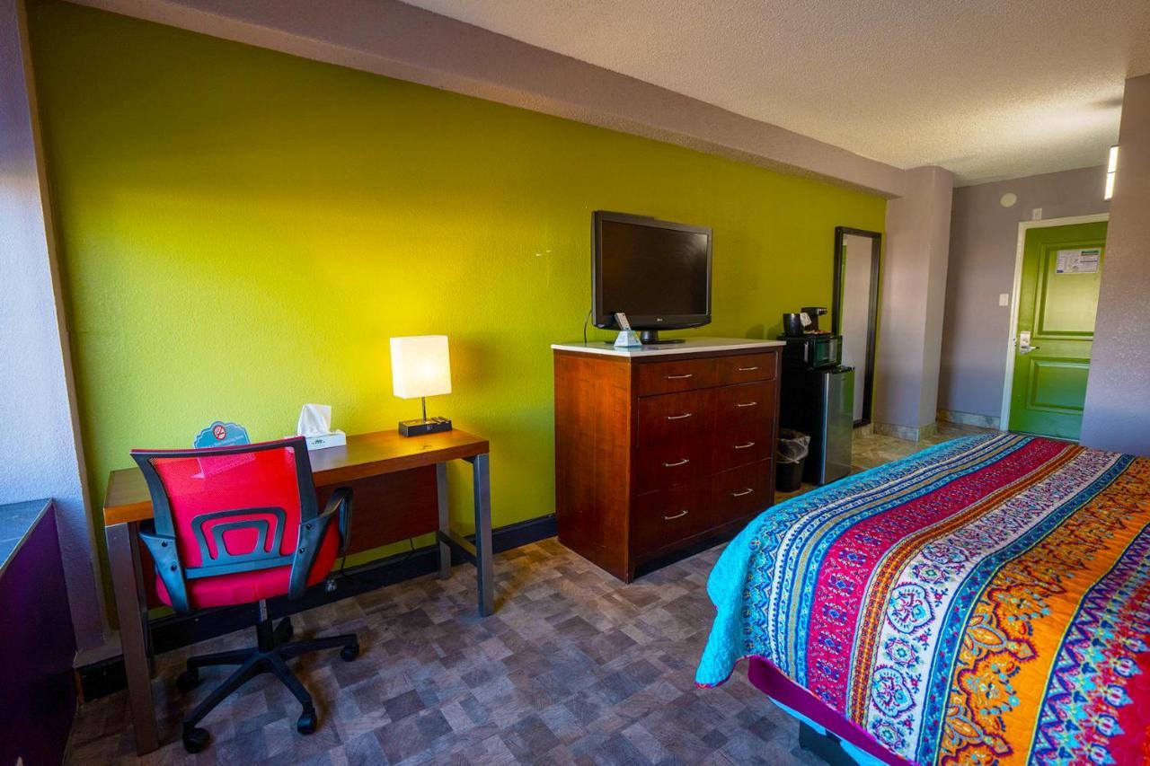 פילדלפיה Philly Inn & Suites מראה חיצוני תמונה